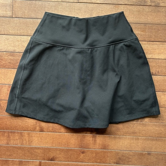 Spiritual Gangster Black Tennis Skirt with Built in Shorts Size Small - Picture 1 of 4